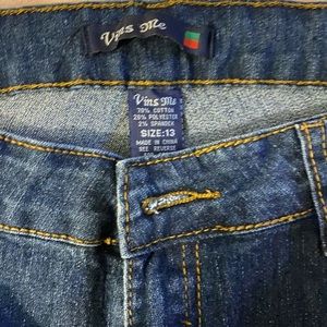 High waisted ripped jeans